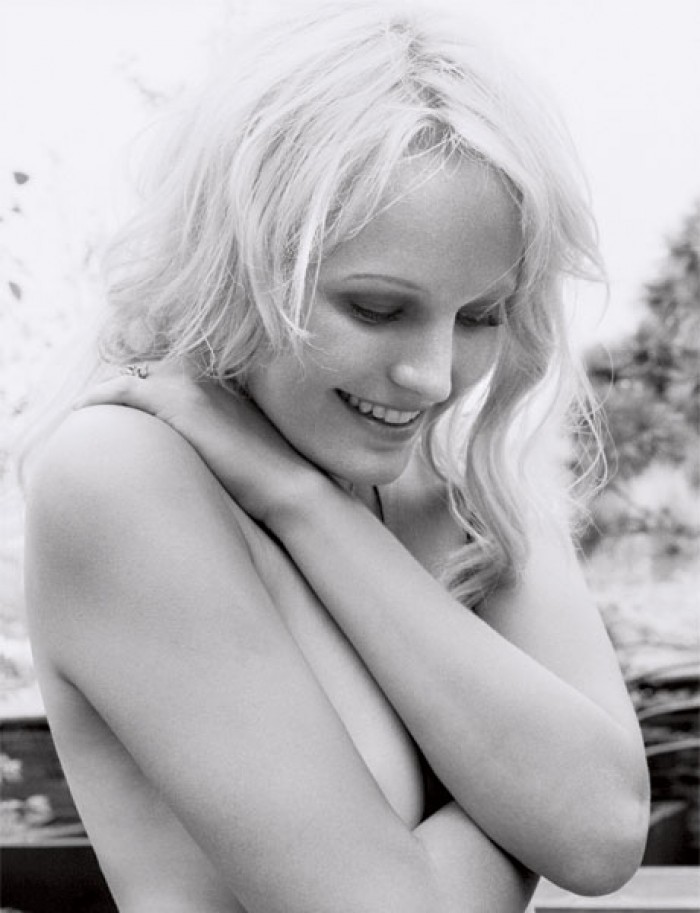 Malin Akerman l'actrice du film Watchmen est tellement sexy