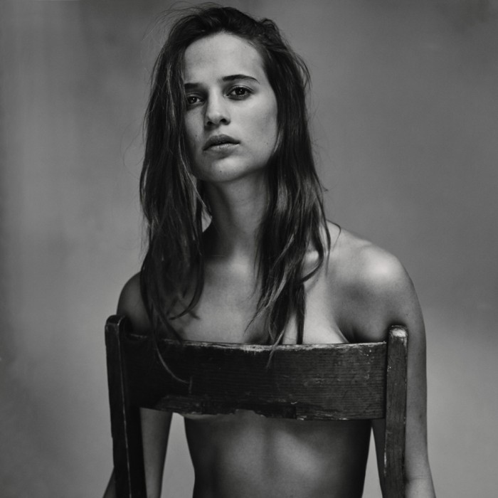 Alicia Vikander visible dans Tomb Raider en 2018 torride en lingerie