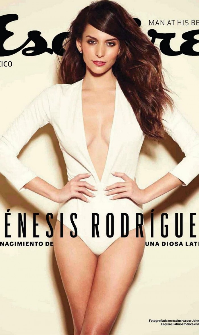 Génesis Rodriguez porte à merveille cette belle lingerie