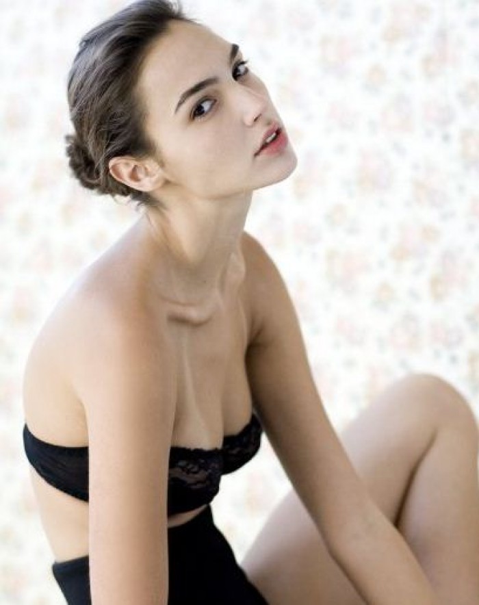 Gal Gadot la belle interprète de Wonder Woman