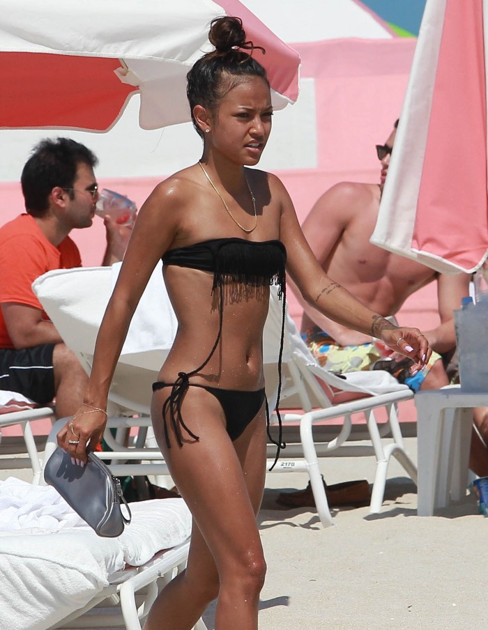 La belle Karrueche Tran est splendide en maillot de bain