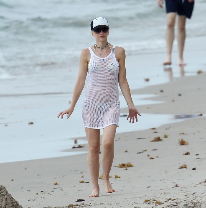 Gwen Stefani en maillot c'est un régal